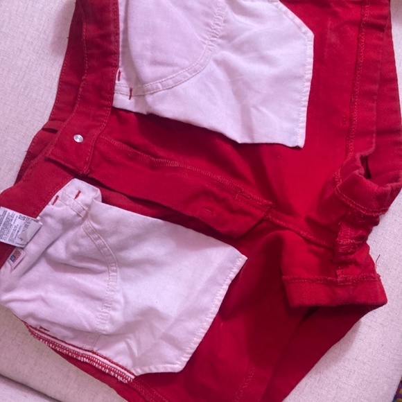 High waist AA cuff shorts - Picture 5 of 5